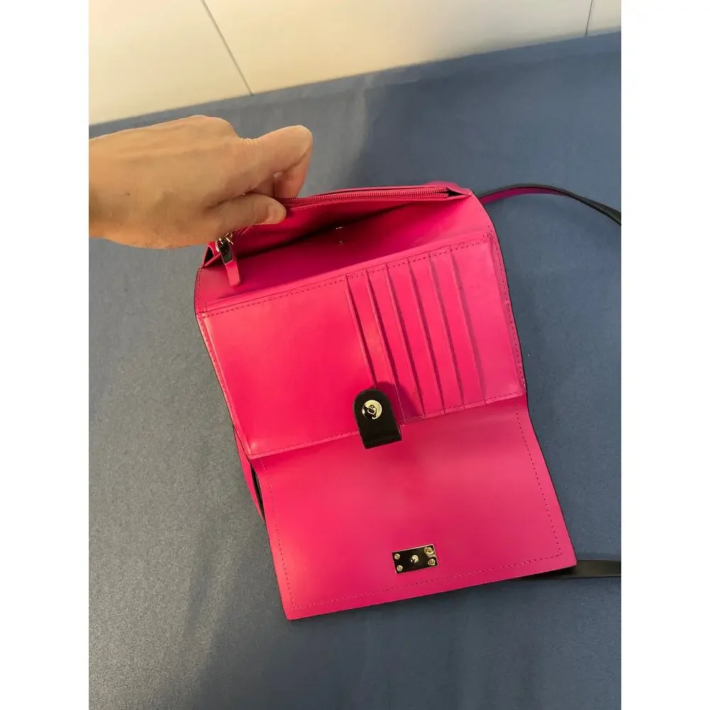 Kate Spade‎ Black Pink Wallet/Clutch/Crossbody Removable Strap Pre-owned